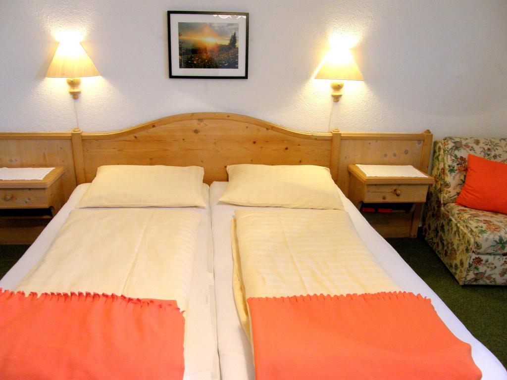 Hotel Garni Gaestehaus Karin Sankt Stefan im Lavanttal Pokoj fotografie
