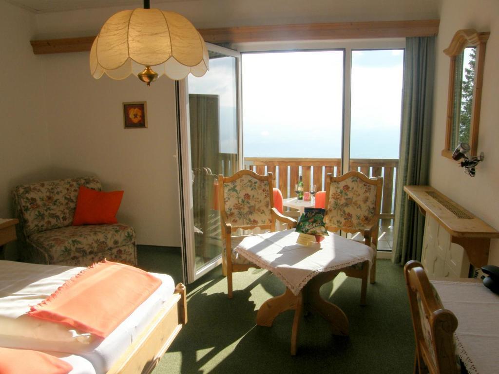 Hotel Garni Gaestehaus Karin Sankt Stefan im Lavanttal Pokoj fotografie